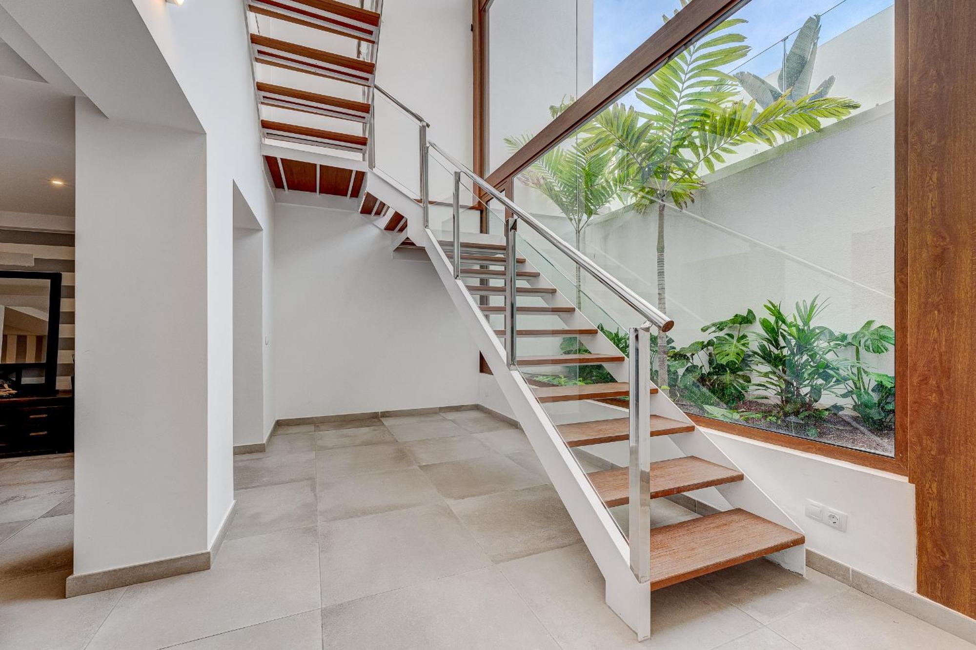 Fabulous Contemporary 5 Bedroom Villa With Private Heated Pool, Sleeps Max 13 Callao Salvaje Exterior foto